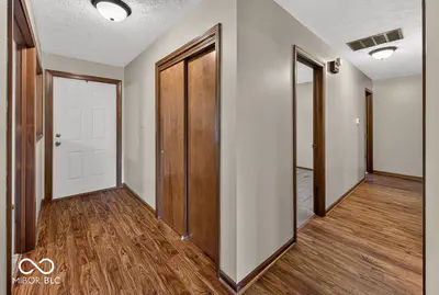 4334 Fairview Road, Greenwood - 18