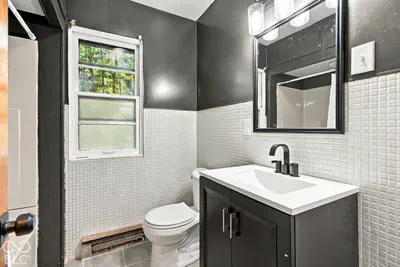 3045 W 69th Street, Indianapolis - 10