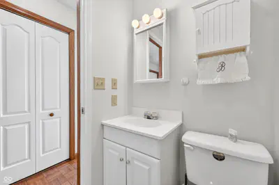 923 Washington Street, Hope - 44