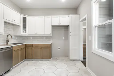 671 N 10th Street, Noblesville - 24