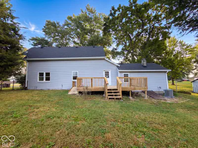 207 E Park Street, Trafalgar - 6