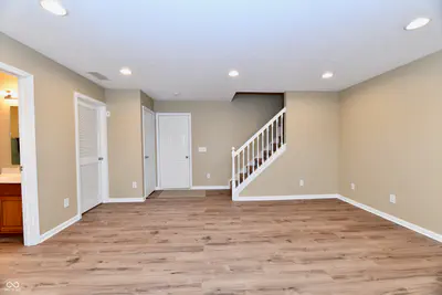 12036 Esty Way, Carmel - 24