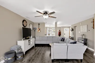 5739 Woodland Trace Boulevard, Indianapolis - 14