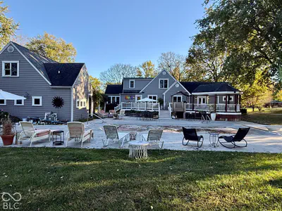 462 E 300 Road N, Anderson - 18