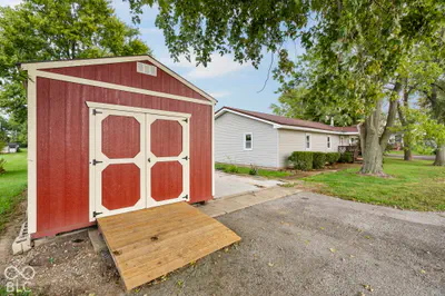 9440 Morrison, Forest - 28
