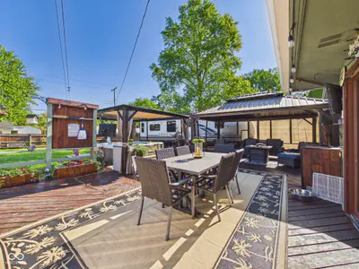 318 Vasbinder Drive, Chesterfield - 35
