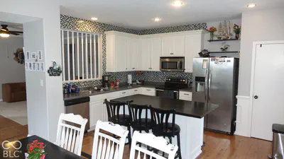 8140 Harshaw Drives, Indianapolis - 10