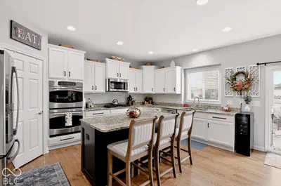 8856 Spring Violet Place, Zionsville - 16