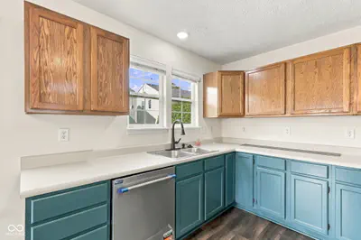 6538 Abby Lane, Zionsville - 12