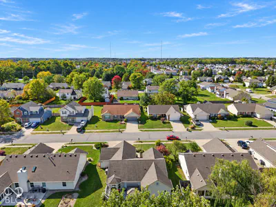 431 Blue Spring Drive, Indianapolis - 24