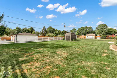 8675 Luann Street, Noblesville - 25