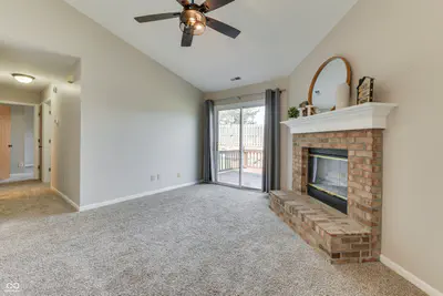 8526 Country Meadows Drive, Indianapolis - 12