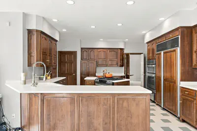 10598 Coppergate Drive, Carmel - 15