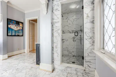290 Breakwater Drive, Fishers - 13