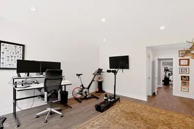 16450 Vintage Court, Westfield - 46
