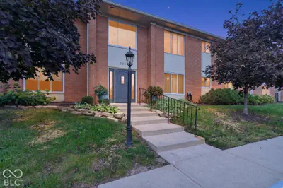 536 Hunters Drive, Carmel