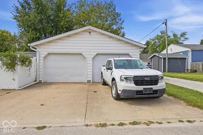 834 E Main Street, Greensburg - 36