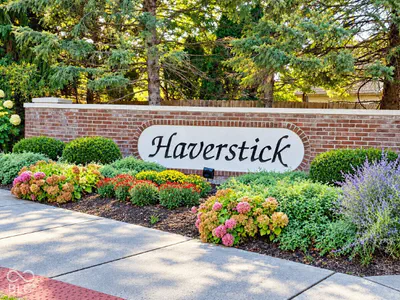 5884 Hollow Oak Trail, Carmel - 51