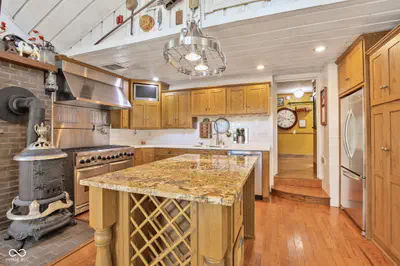2649 600, Thorntown - 22