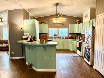 928 S Broadway Street, Pendleton - 8