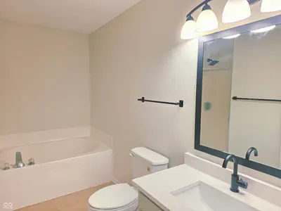 243 Lakemoore Street, Brownsburg - 18