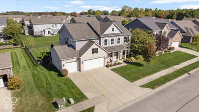 5570 Stream Drive, McCordsville - 45