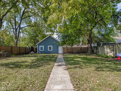 2610 College Avenue, Indianapolis - 53