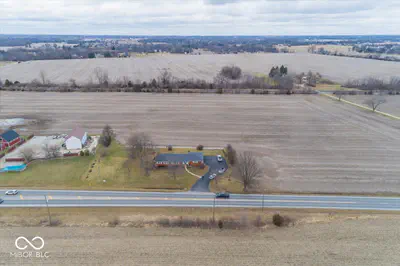 7838 US Highway 52, New Palestine - 40