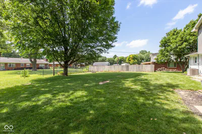 8210 Burn Court, Indianapolis - 36