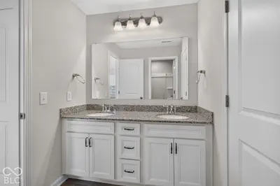 5378 Rose, Zionsville - 43