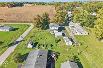 312 S Academy Avenue, Spiceland - 45