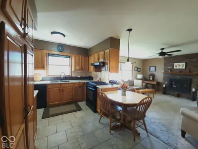 1345 Crest Court, Plainfield - 9