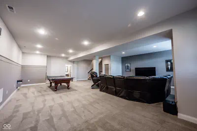 18176 Lakes End Drive, Westfield - 63