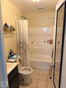 1421 W 25th, Indianapolis - 5