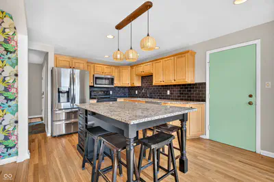 3783 North Wood Lake Drive, Columbus - 12