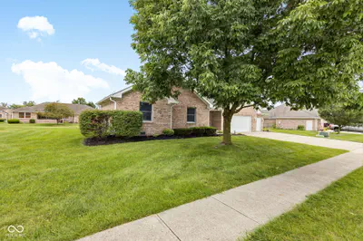 1131 Brunes Boulevard, Brownsburg - 3