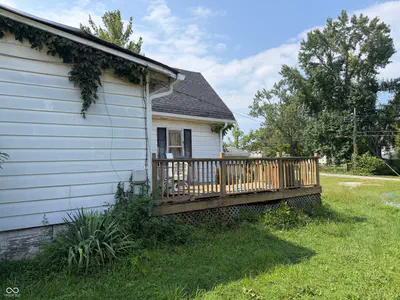 1325 4th Street, Bedford - 4