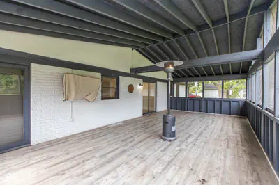 10045 Balfer Drive, Fortville - 10