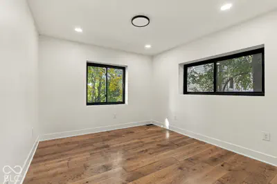 5035 Boulevard Place, Indianapolis - 18