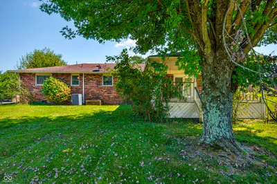 3865 County Road 295, North Vernon - 45