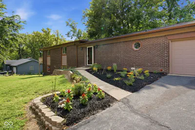 12774 N Oakhaven Drive, Camby - 42