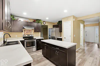 6430 Kentstone Drive, Indianapolis - 17