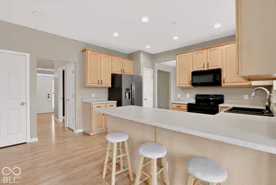 5413 Gainesway Drive, Greenwood - 17