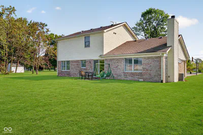7100 Trotter Drive, Camby - 26
