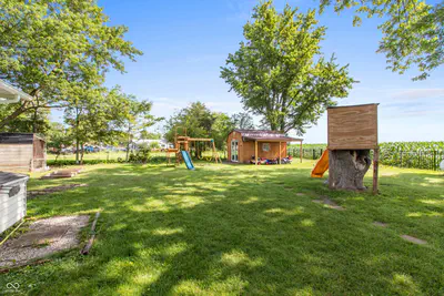 3691 N Us 421, Whitestown - 9