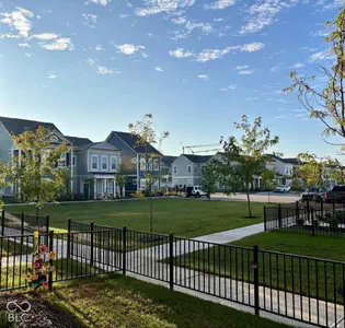 525 Gilder Drive, Carmel - 9