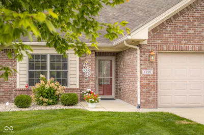 3890 Naples Drive, Columbus - 2