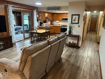 960 Broadway North Drive, Plainfield - 16