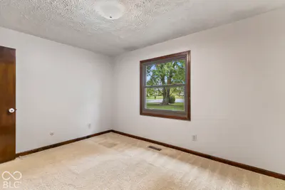 2448 S Sunrise Drive, New Palestine - 51