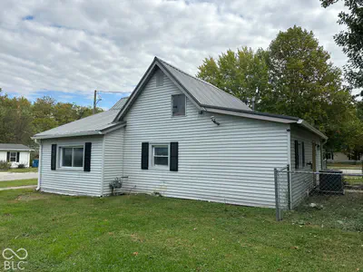 208 N East, Roachdale - 9